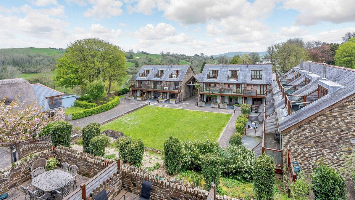 Bugford Cottage | 3 bedroom accommodation in Dartmouth