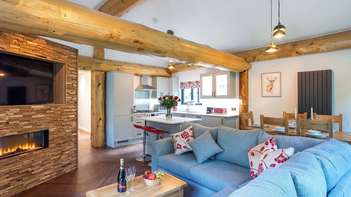Overton-on-dee Ski Chalet | 3 bedroom accommodation in Ellesmere
