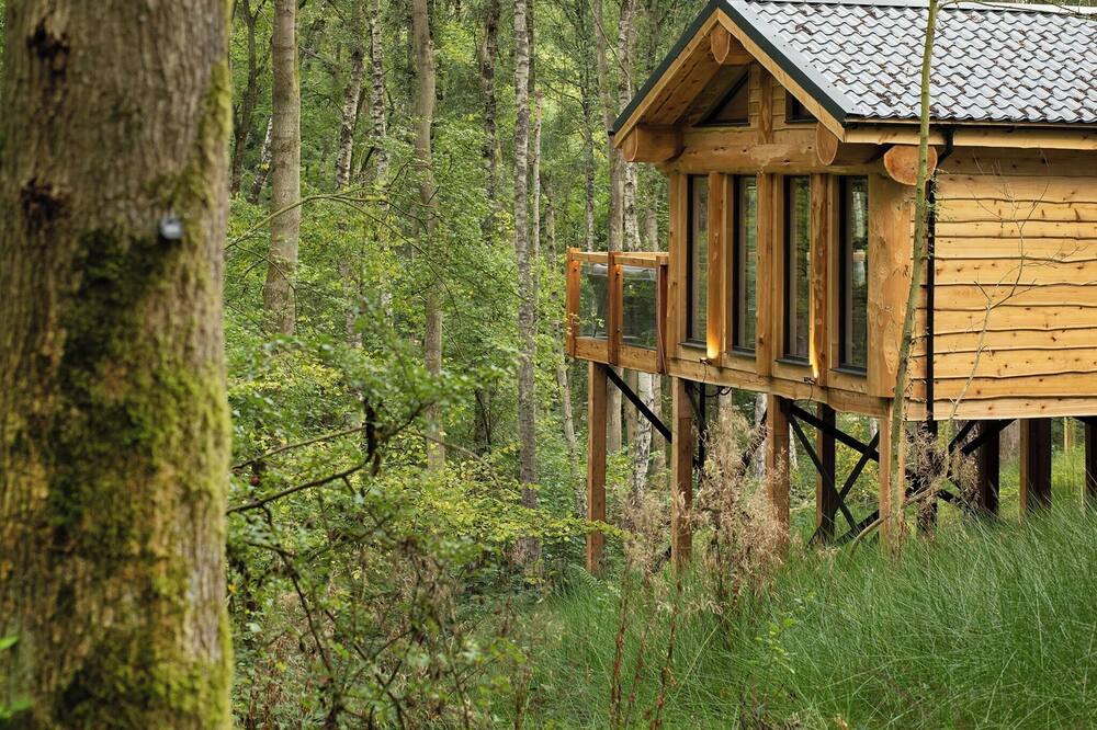 Overton-on-dee Ski Chalet | 3 bedroom accommodation in Ellesmere