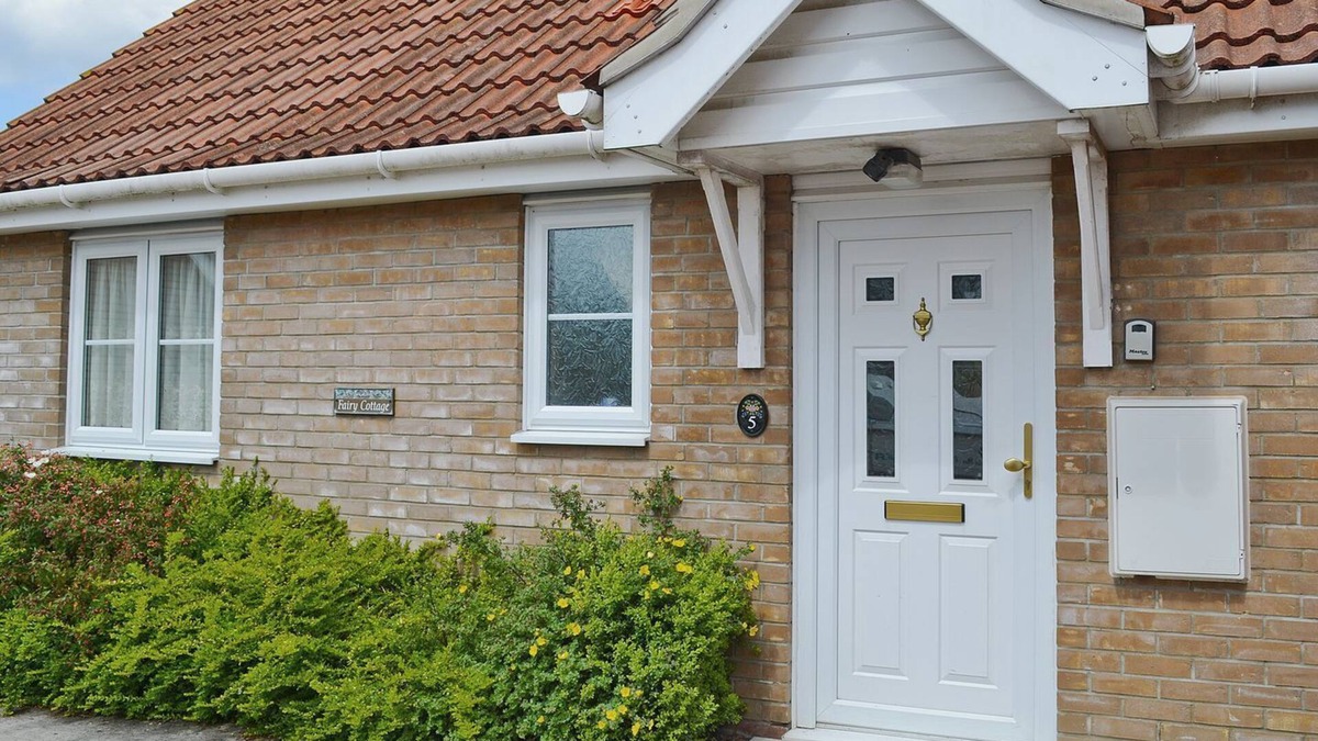 Old Newton Cottage | 3 bedroom accommodation in Old Newton, near Stowmarket