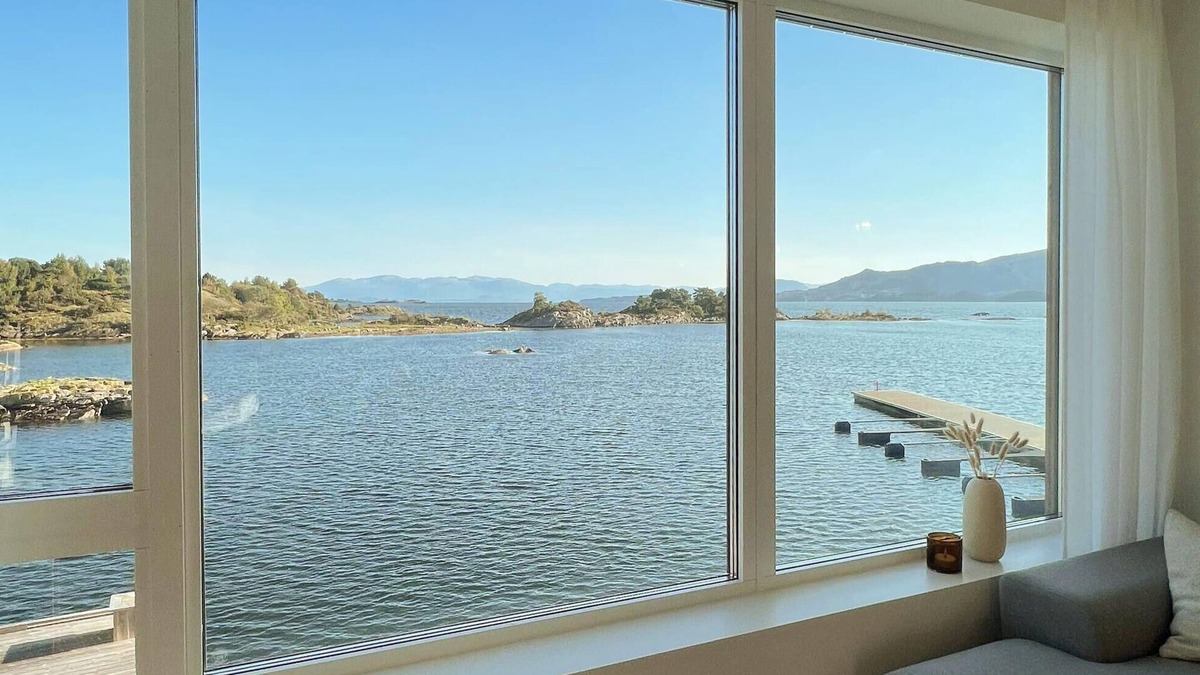 Mosterhamn Apartment | 3 bedroom accommodation in Mosterhamn
