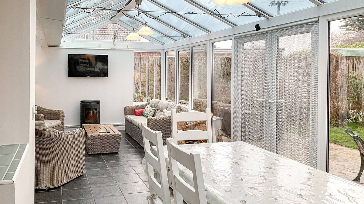 Little Snoring Cottage | 3 bedroom accommodation in Little Snoring, near Fakenham
