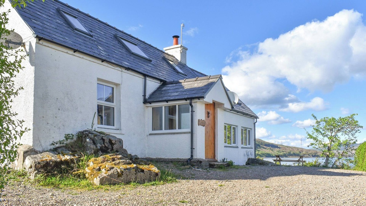 Nostie Cottage | 3 bedroom accommodation in Kylerhea