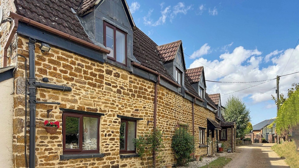 Harrington Cottage | 3 bedroom accommodation in Walgrave