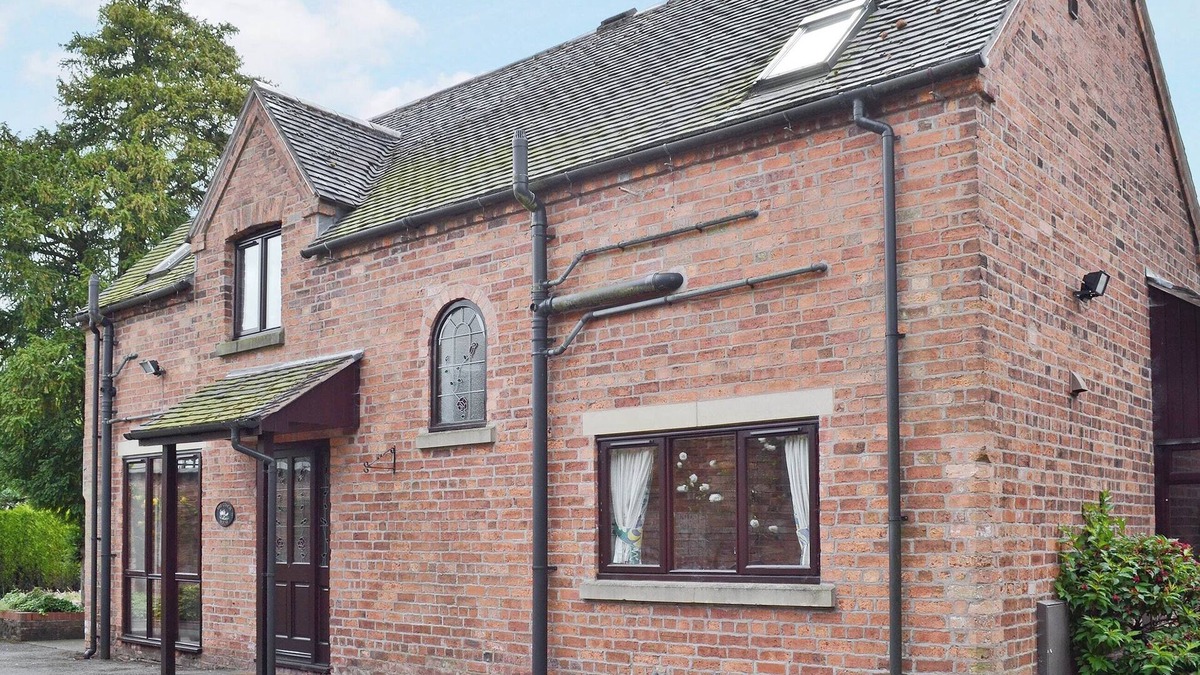 Swanwick Cottage | 3 bedroom accommodation in Swanick, near Alfreton