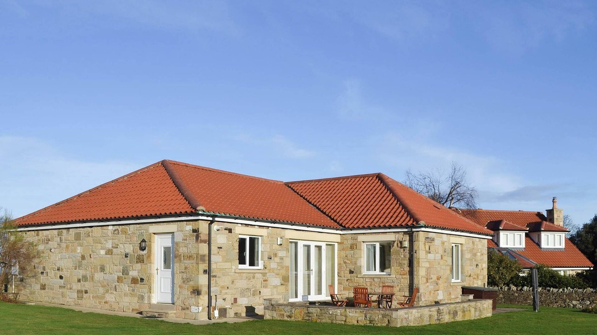Bamburgh Cottage | 3 bedroom accommodation in Bamburgh