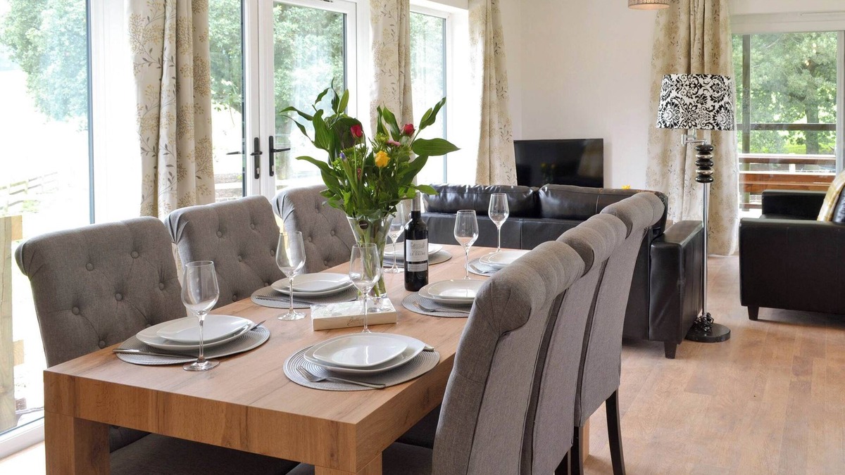 Binsted Cottage | 3 bedroom accommodation in Blacknest, near Alton