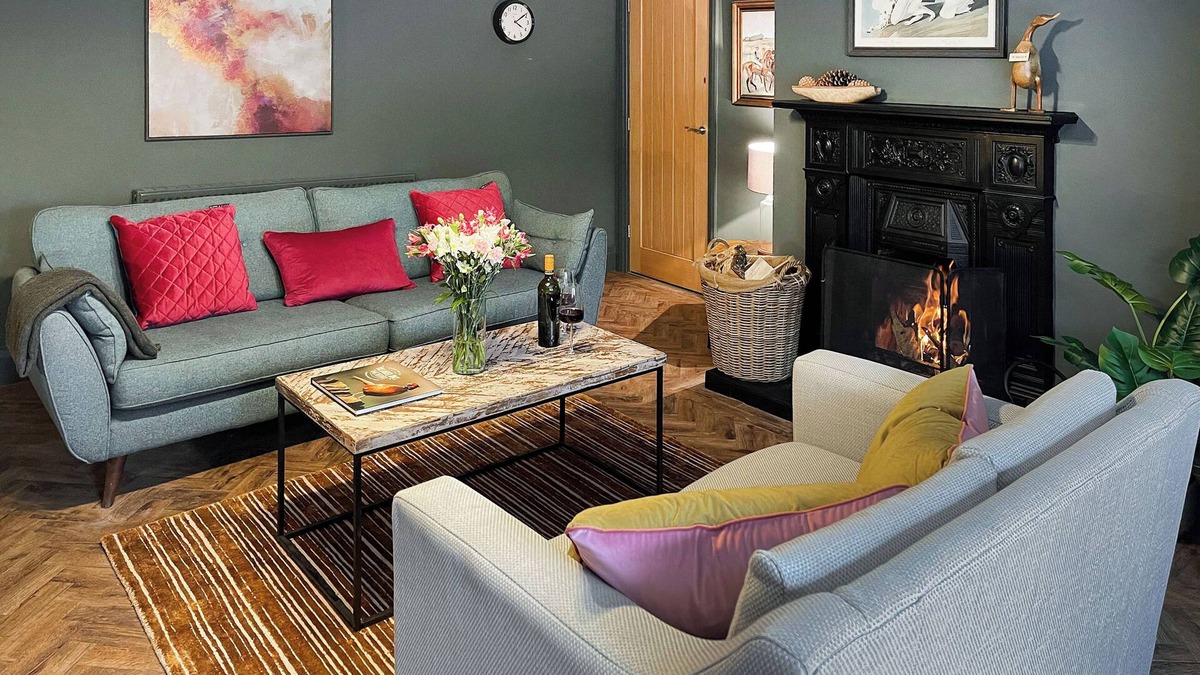 Charlesworth Cottage | 3 bedroom accommodation in Glossop
