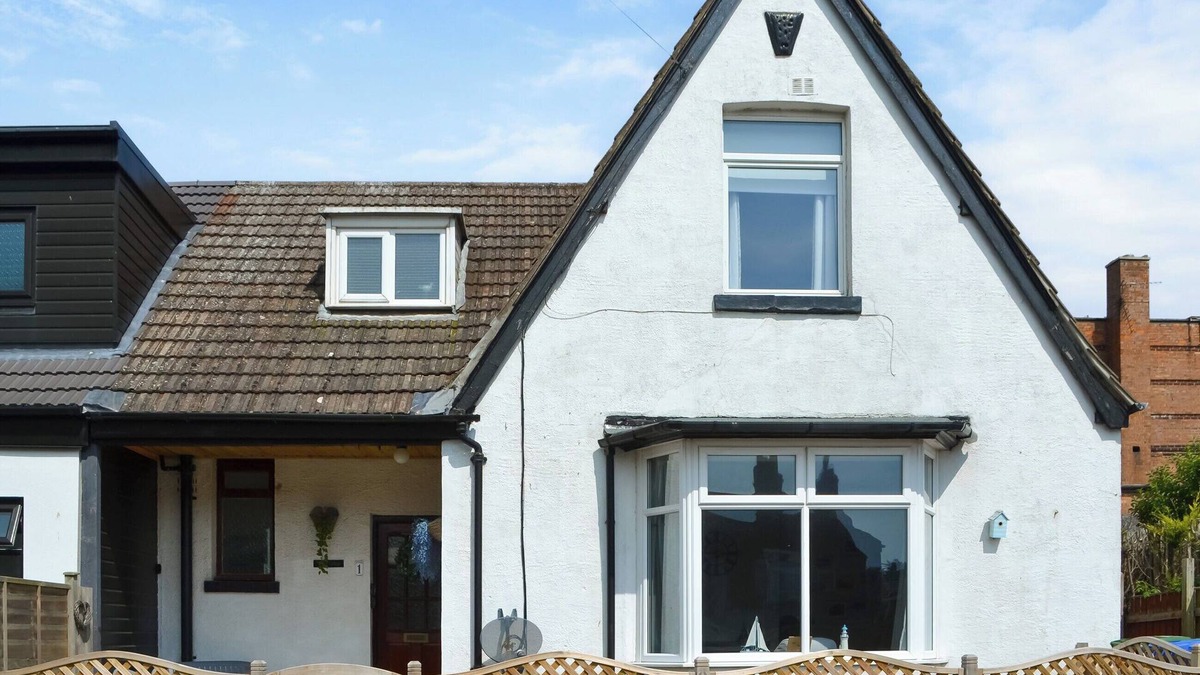 Hornsea Cottage | 3 bedroom accommodation in Hornsea