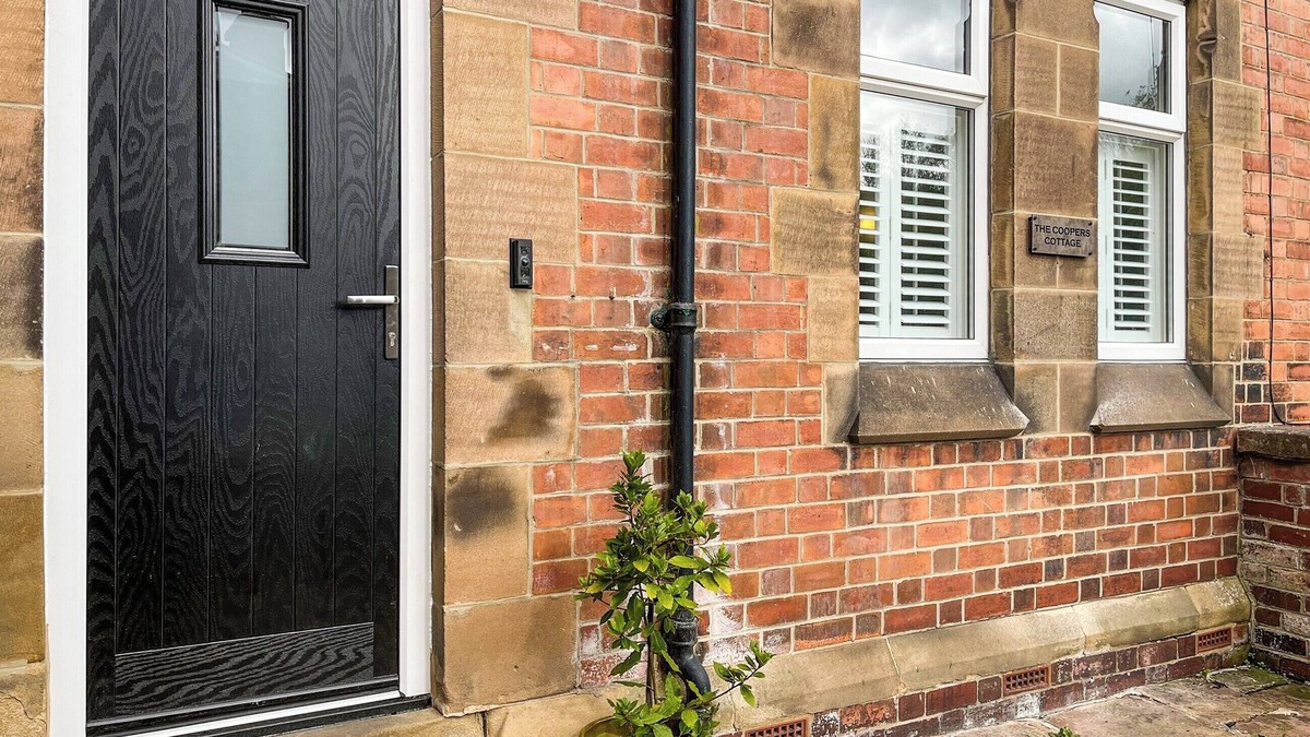 Cromford Cottage | 3 bedroom accommodation in Cromford, near Matlock