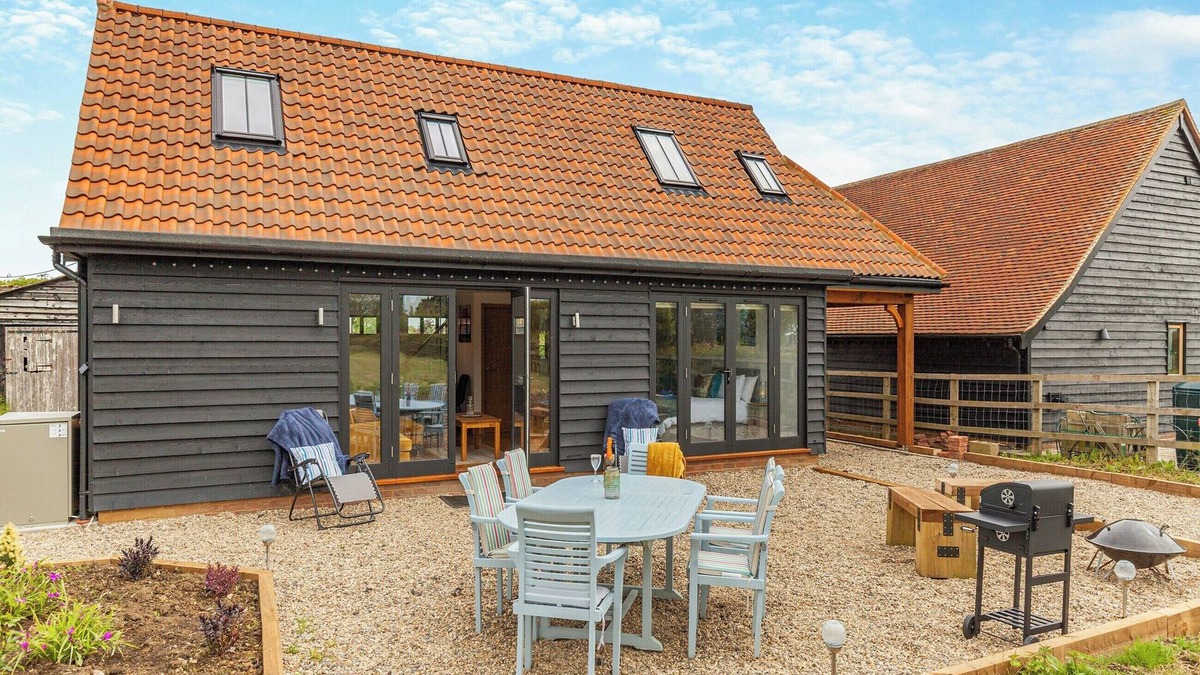 Dunmow Cottage | 3 bedroom accommodation in Thaxted