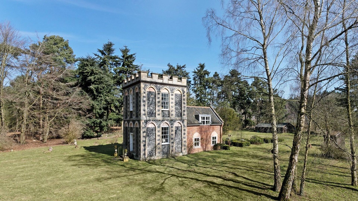Ickburgh Cottage | 3 bedroom accommodation in Thetford