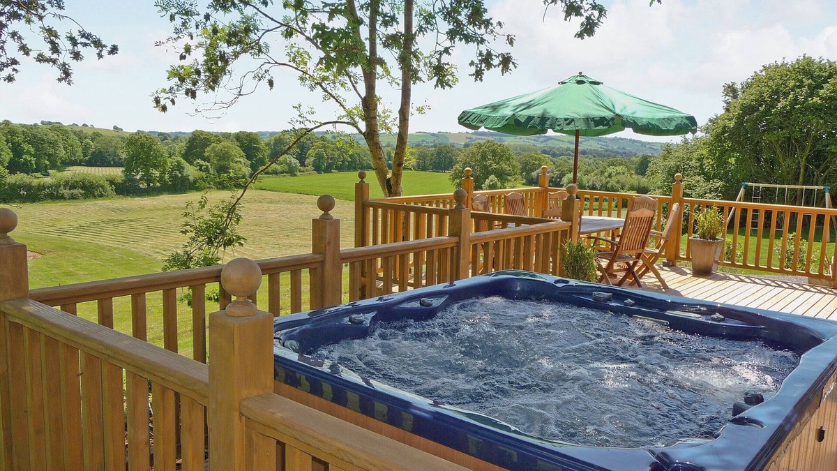 Tiverton Cottage | 3 bedroom accommodation in Uplowman, near Tiverton
