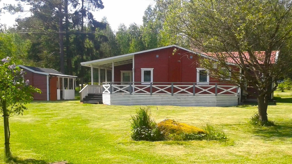 Molltorp House | 3 bedroom accommodation in Mölltorp
