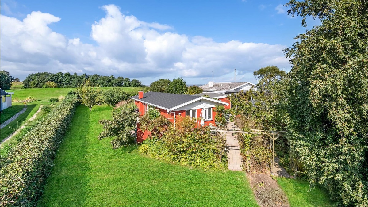 Mesinge House | 3 bedroom accommodation in Mesinge