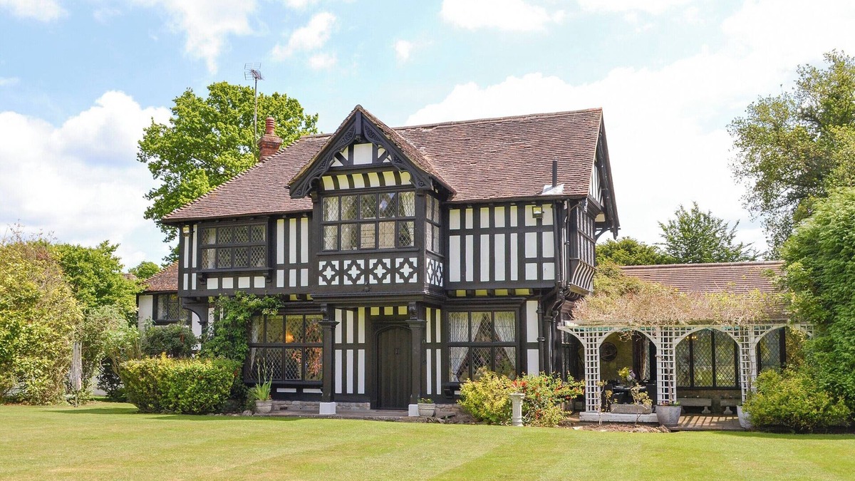 Ashford Cottage | 3 bedroom accommodation in Little Chart, near Ashford