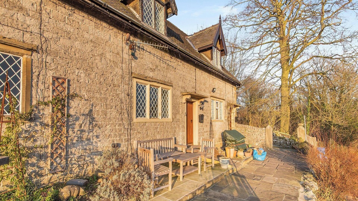Litton Cottage | 3 bedroom accommodation in Cressbrook, near Bakewell