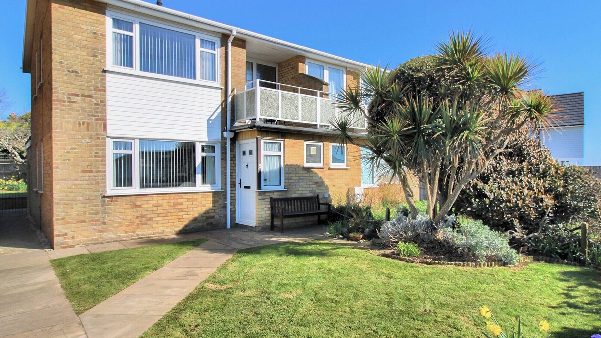 Seaford Cottage | 3 bedroom accommodation in Seaford