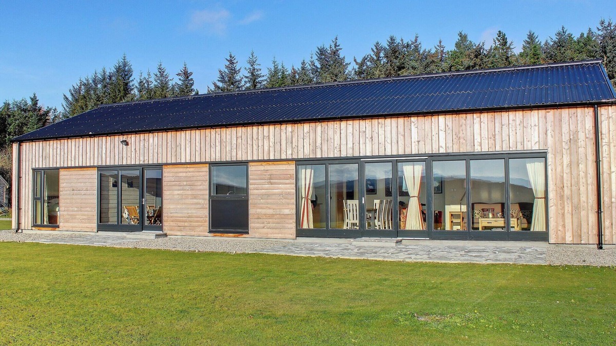 Lairg Cottage | 3 bedroom accommodation in Lairg