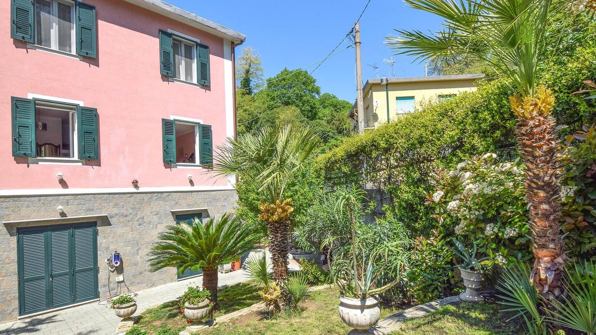 Genoa Apartment | 3 bedroom amazing apartment in Genova