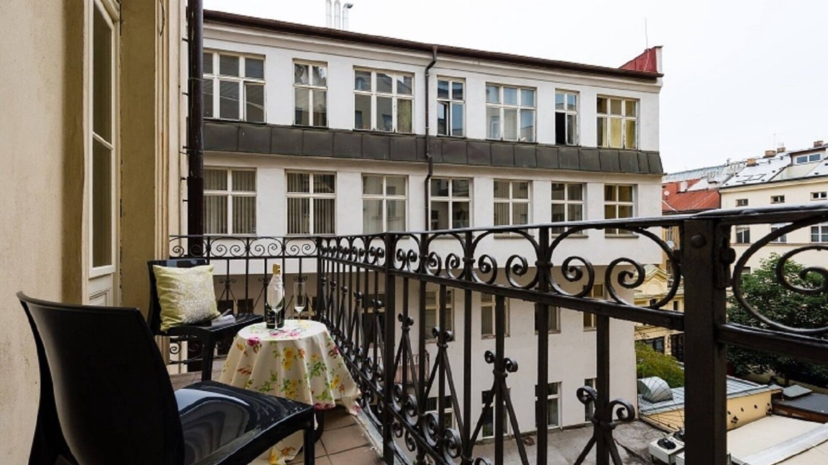 Nove Mesto Apartment | 3 bedroom apartment in Grand Central
