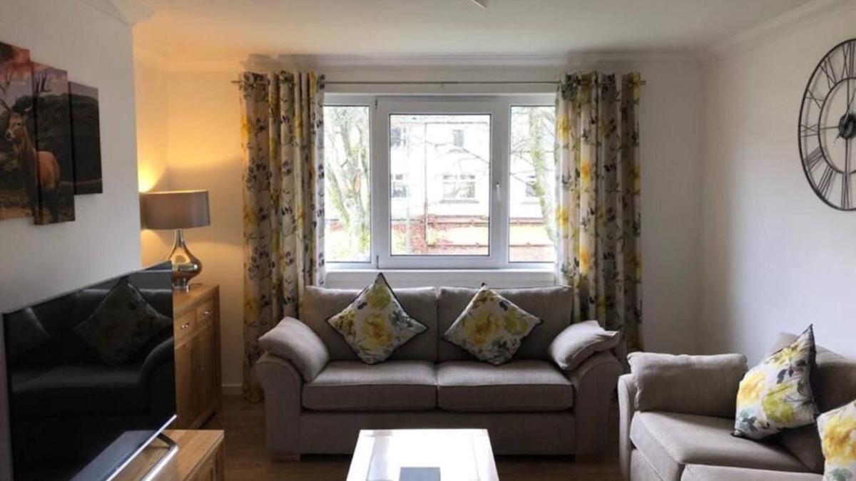 Fort William Apartment | 3 Bedroom Apartment sleeps 5 in Fort William, outdoor capital of the UK.