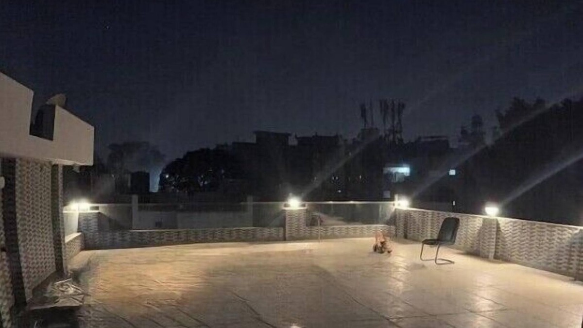 New Friends Colony Apartment | 3-bedroom apartment in delightful New Delhi with AC, WiFi