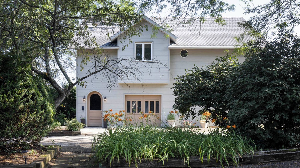 Granville Apartment | 3-bedroom apartment in charming Granville less than 1 mile from Denison