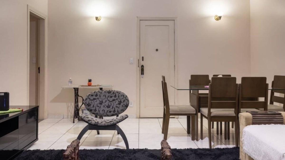 Itarare Apartment | 3 Bedroom Apartment in Front of Itararé Beach/S.V.