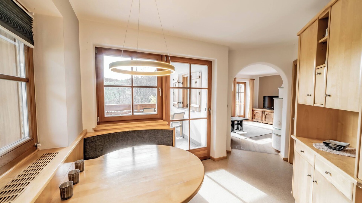 Kastelruth Apartment | 3 Bedroom Apartment in Kastelruth