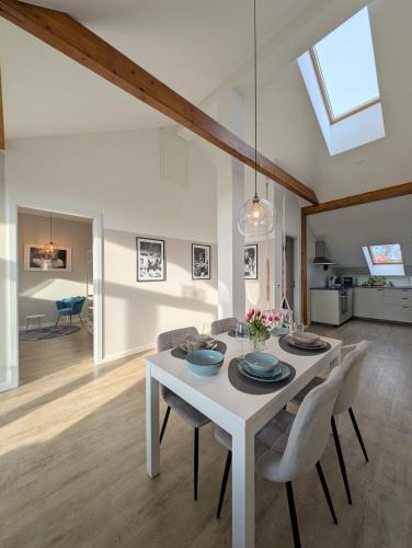 Zepernick Apartment | 3 Bedroom-Apartment with 1,5 Bathrooms