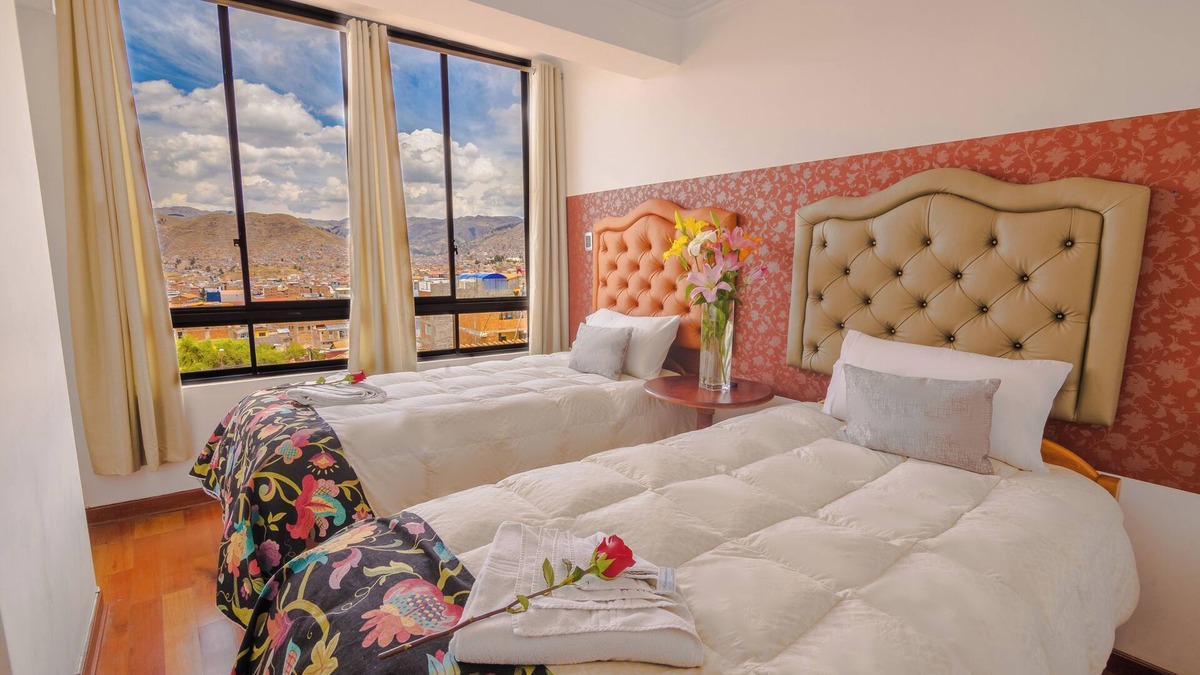 Cusco Apartment | 3 bedroom apartment with garage and breakfast