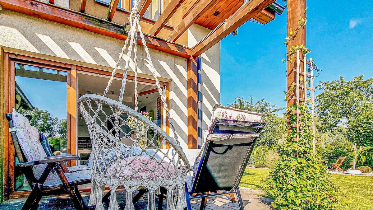 gmina Kobylanka House | 3 bedroom awesome home in Zieleniewo