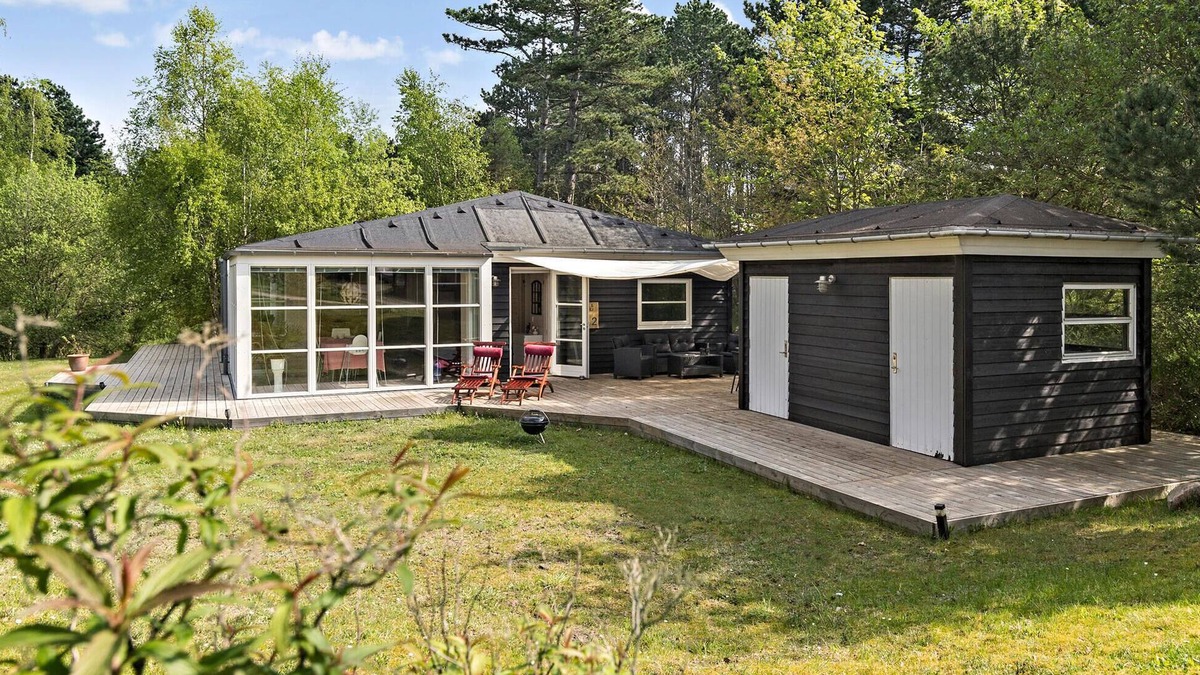 Vibæk Strand House | 3 bedroom awesome home in Ebeltoft