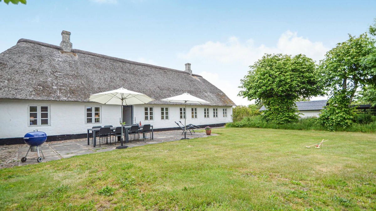 Hjerpsted House | 3 bedroom awesome home in Højer