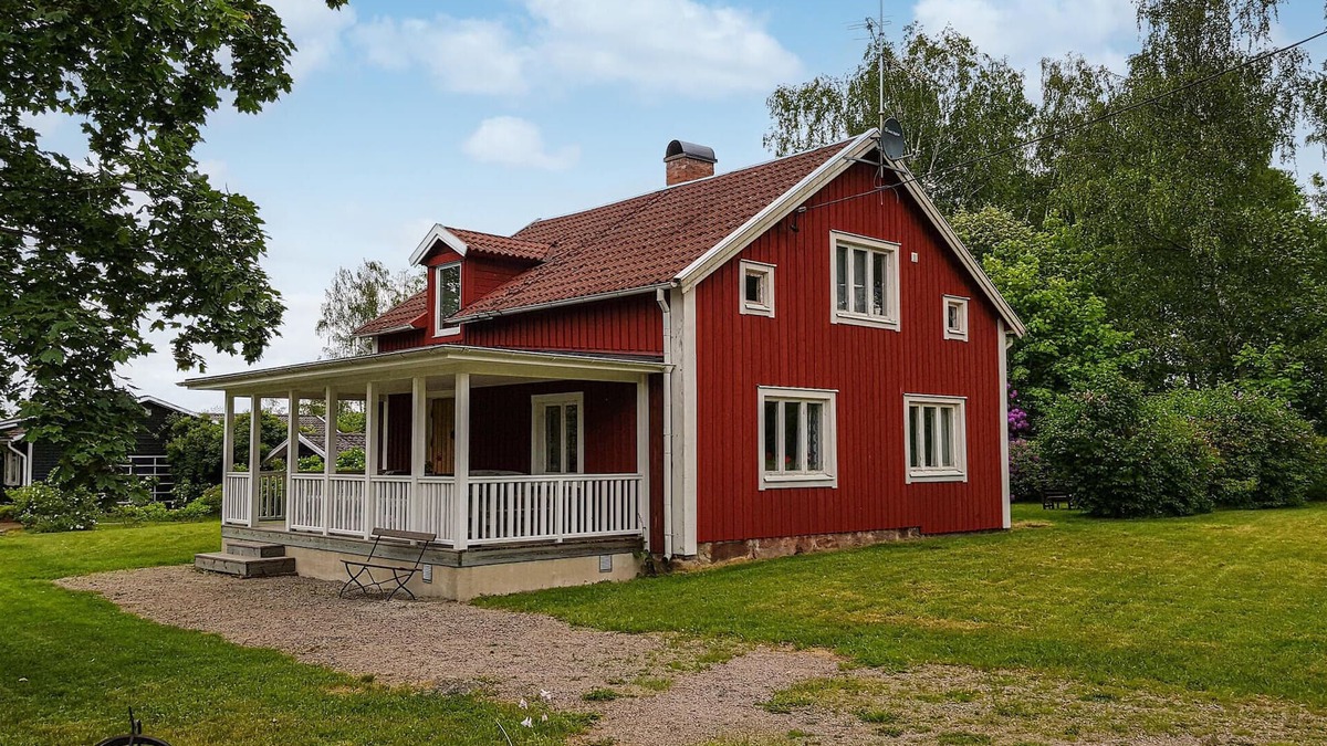 Vaxjo Municipality House | 3 bedroom awesome home in Växjö