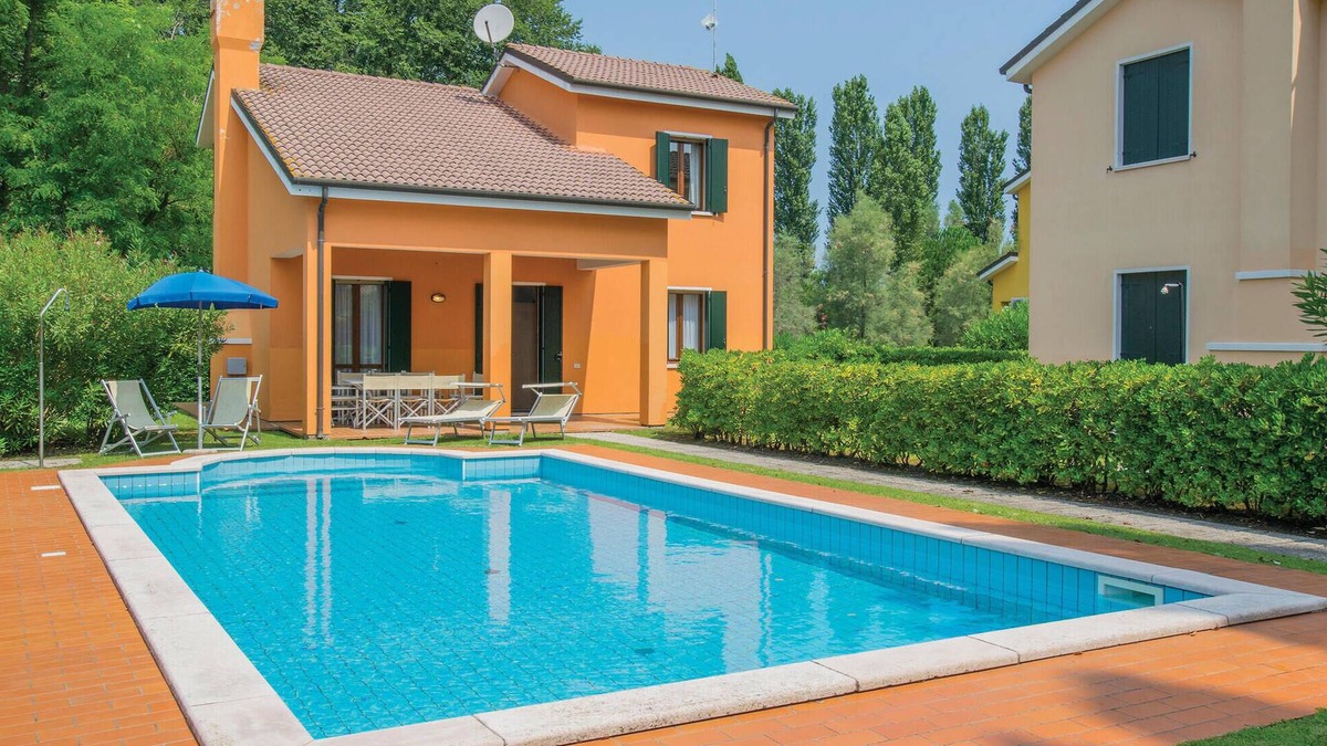 Isola Albarella House | 3 bedroom awesome home in Albarella RO