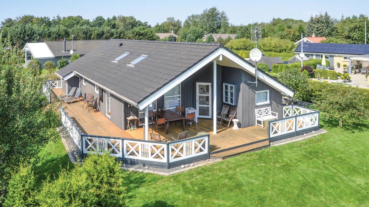 Jegum House | 3 bedroom beautiful home in Oksbøl