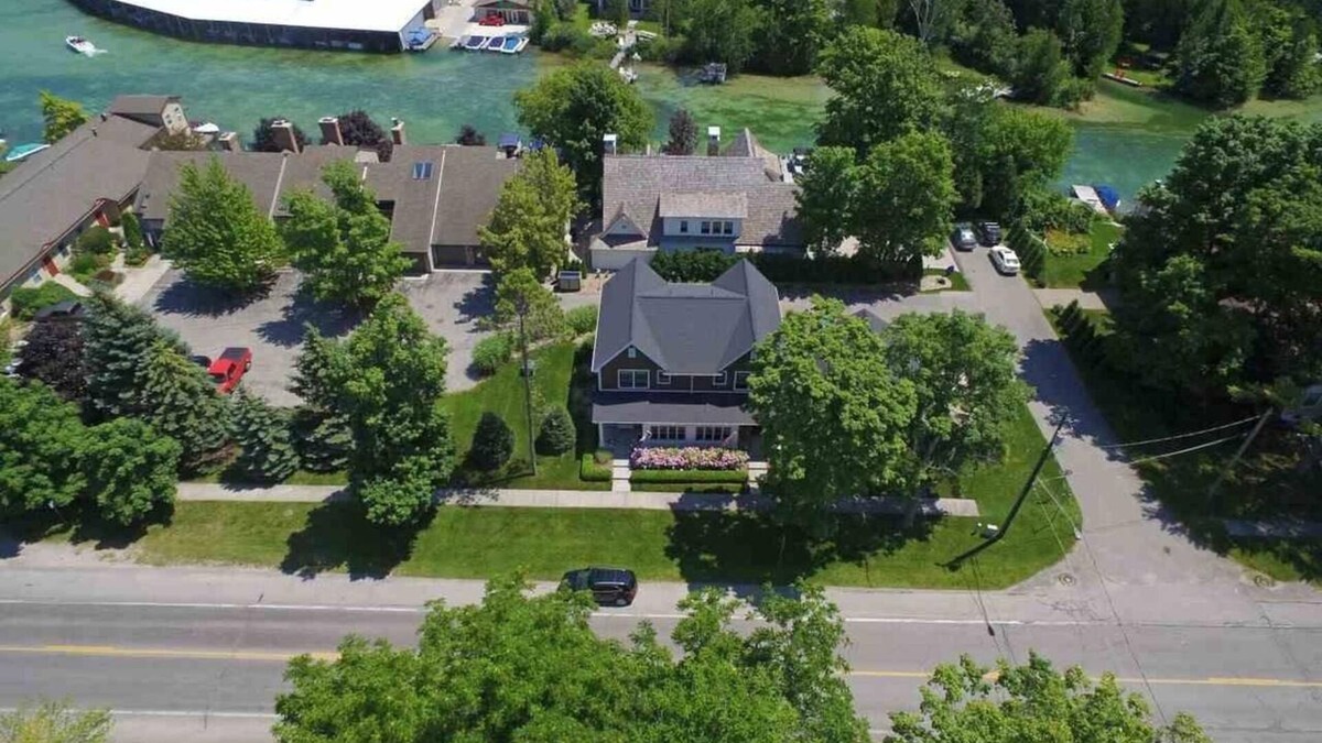 Leland Condo | 3-bedroom condo in delightful Leland with Dock Access!