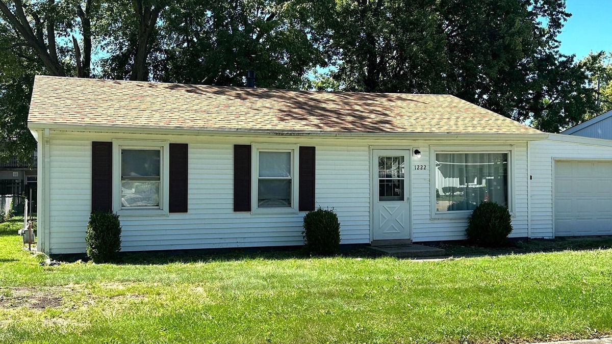 Bloomington House | 3 Bedroom Convenient Ranch