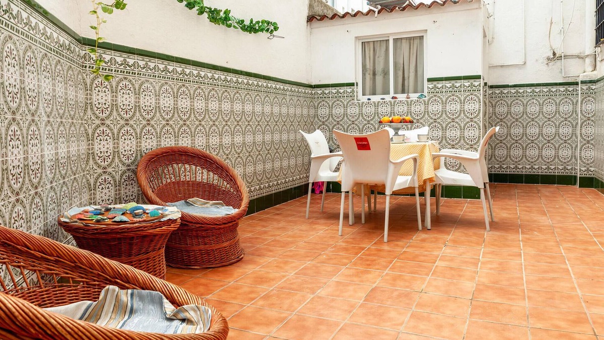 Valbueno Apartment | 3 bedroom cozy apartment in Huelva