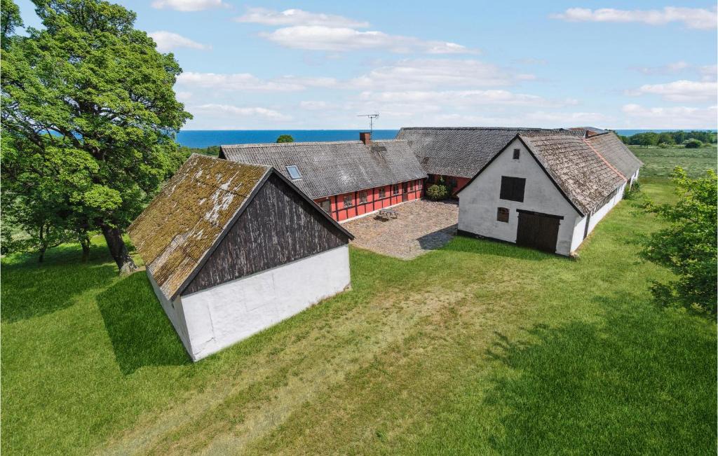 Østermarie House | 3 Bedroom Cozy Home In Østermarie