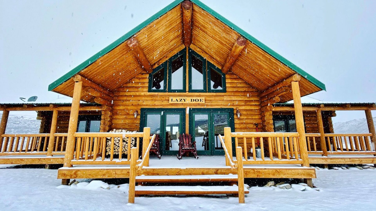 Belt Cabin | 3 Bedroom Custom Log Cabin On Private Montana Ranch