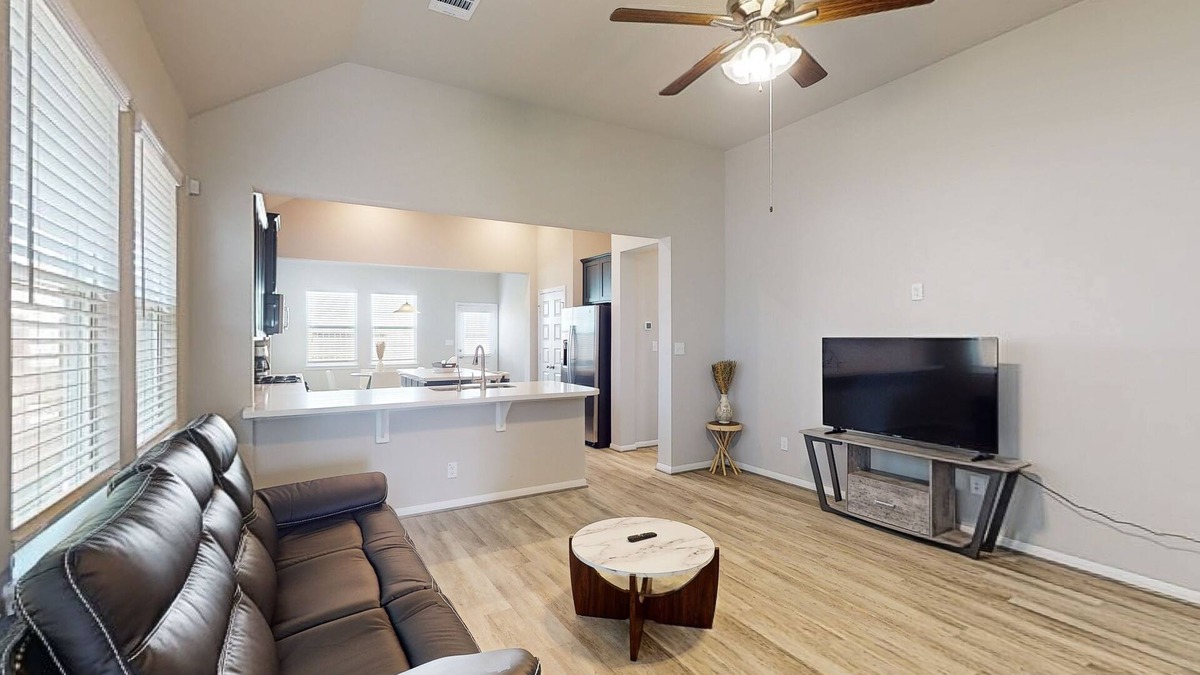 Atascocita House | 3-bedroom dog-friendly home with enclosed backyard in great location