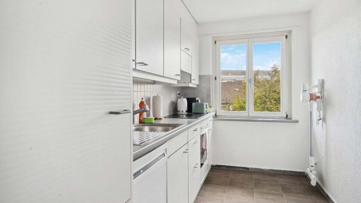Center Apartment | 3-Bedroom Family Apartment, Zurich