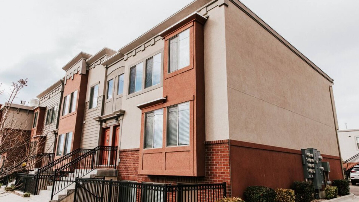 Central Business District House | 3 Bedroom Getaway in the Heart of Provo - Sleeps 7