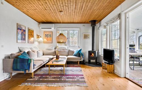 Melby House | 3 Bedroom Gorgeous Home In Melby