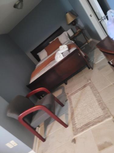Hillandale House | 3 Bedroom guest suit in 1st level Silver Spring Maryland