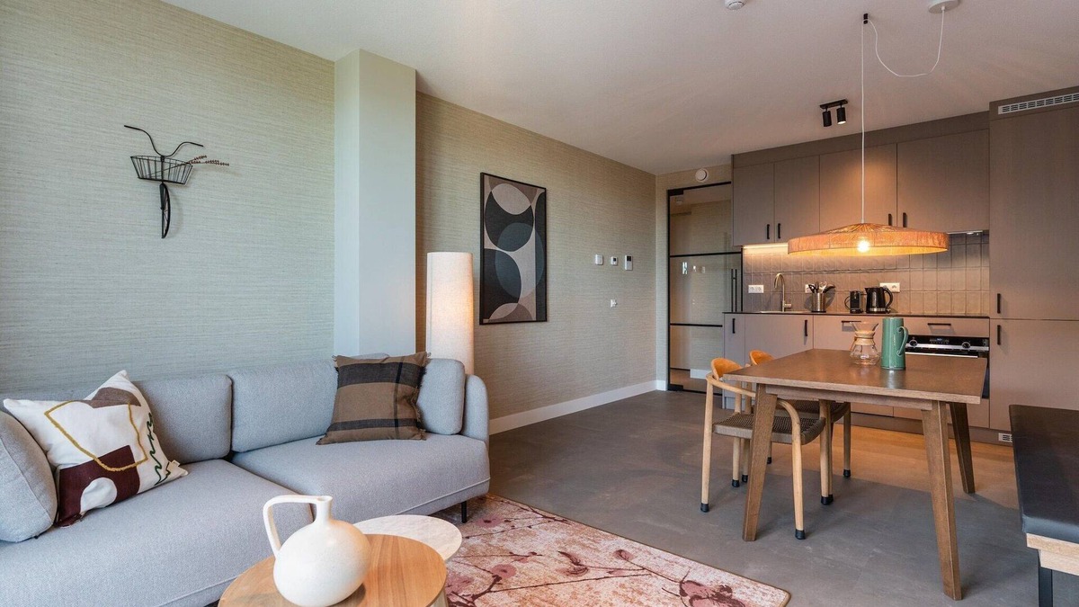 The Hague Center House | 3-bedroom holiday home in Den Haag