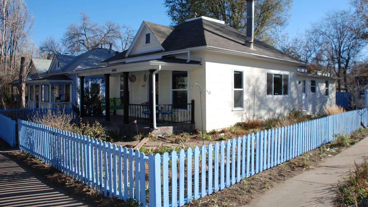 Goss - Grove House | 3 Bedroom Home in Central Boulder